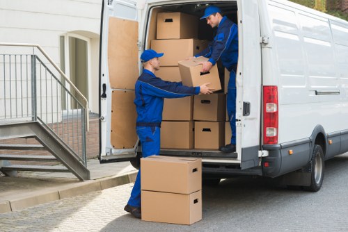 Residential moving support for a family home in Hook