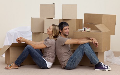 Example moving jobs from flats, homes, and storage units in Hook