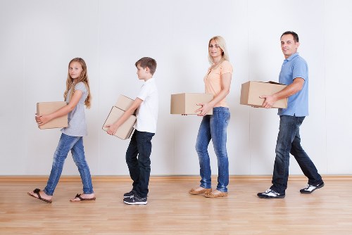 Checklist and planning details for a house move in Hook