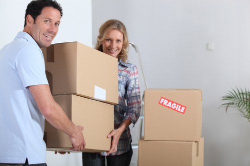 Choosing the right removal truck size for a move in Hook